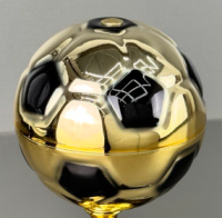 чаша футбол золото черный