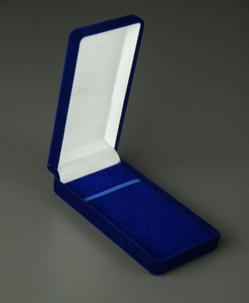 футляр синий