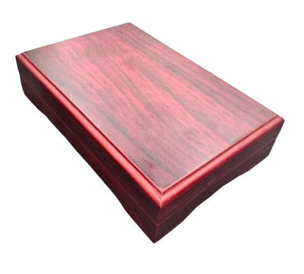 футляр дерево 1